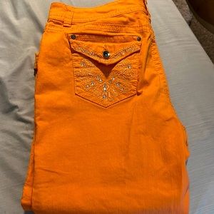 Womans capri jeans